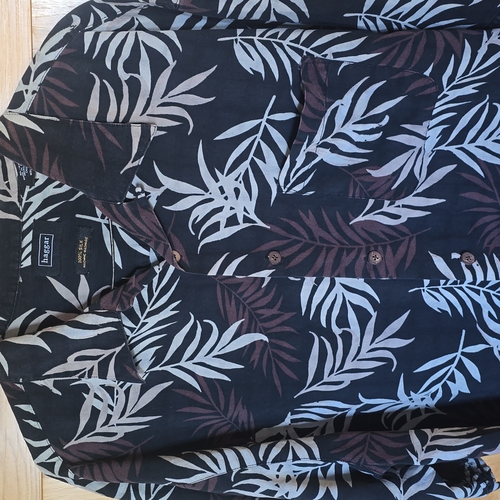 Haggar XL 100% Silk, Mens Shirt with Brown, Black, Gray Leaf Pattern